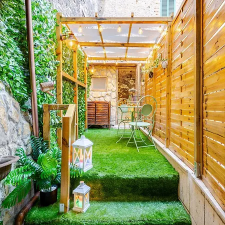 D'este - Giardino & Jacuzzi Apartment *